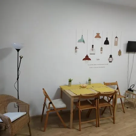 Apartment Near The Center With Privat Parking