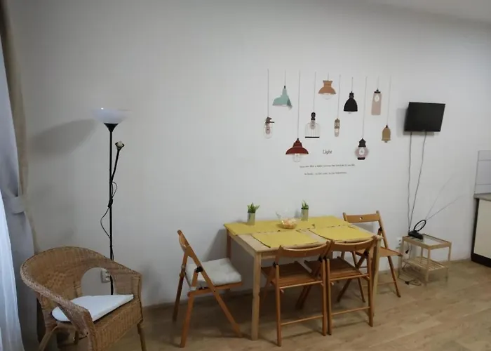 Apartment Near The Center With Privat Parking